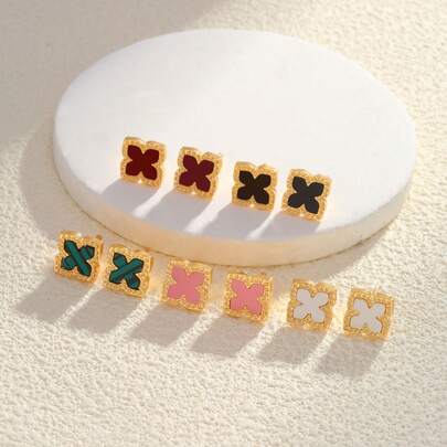 2 đôi bông tai đính ngọc trai nhiều màu sắc hình thoi.