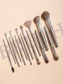 Bộ cọ trang điểm 14 món, mềm mại và bông xốp, bao gồm cọ đánh kem nền, phấn mắt và phấn má hồng, phù hợp cho người mới bắt đầu và chuyên nghiệp. Bộ sản phẩm bao gồm cọ trang điểm, bộ dụng cụ trang điểm, bộ trang điểm hoàn chỉnh. - Bạc - Xem 6