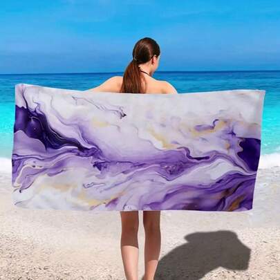 1条紫色抽象液态大理石纹沙滩巾，超柔软吸水超细纤维沙滩巾，金白纹理浴巾，适用于浴室、海滩、旅行、露营