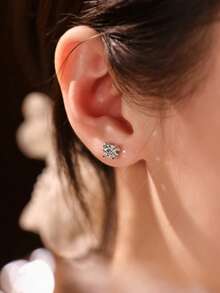 一对奢华牛头四爪莫桑石耳环，925纯银首饰，女士礼品 - 牛頭耳環 - 查看 4