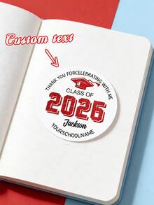 12/24/40张定制文字“2026届毕业”贴纸 – 个性化闪光毕业帽感谢标签，可定制姓名和学校名称 | 毕业季派对装饰，适合毕业生、家人和老师 | 礼品袋和信封封口装饰，毕业感谢标签 - 彩色 - 查看 2