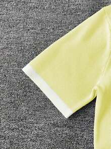 Women's Elegant Commuter Outfit, Minimalist High-End Knit Pullover Top, Half-Zip Contrast Color Pocket Zipper Design, Ladies' Streetwear, Versatile Simple Knit Short Sleeve Blouse, Outdoor Casual Wear - Yellow - View 5