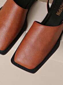 女士弹力套脚方头凉鞋 - 夏季闭趾平底鞋，闪亮面料鞋面，舒适橡胶鞋底，踝带支撑 - 适合休闲和正式场合，时尚耐穿 - 棕色 - 查看 10