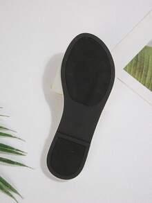 Sandal đế bằng một quai kiểu Pháp trang trí hoa, thích hợp cho hẹn hò, mua sắm, tụ họp, tiệc tùng, đi làm, công sở, mùa hè. - Màu Hồng Tươi - Xem 7