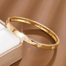 1pc Fashion Heart-Shaped Arrangement Design Cubic Zirconia Inlaid Women's Bracelet, Holiday Gift - Multicolor - View 3