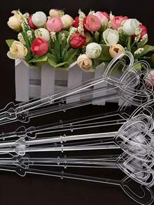 50 chiếc kẹp thiệp hình hoa trái tim - Chất liệu nhựa bền, đa chức năng, hoàn hảo cho đám cưới, Ngày Valentine, lễ đính hôn, tiệc cô dâu và các dịp khác. - Nhiều kiểu dáng - Xem 3