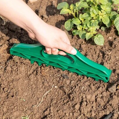 Heavy Duty Green Plastic Precise Spacing Planter, Hand-Held Garden Seed Planter And Soil Auger Tool, Suitable For Vegetable, Flower And Lawn Gardening, Lightweight Portable Gardening Tool For Beginners And Professionals To Plant Bulbs