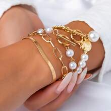 Juego de pulseras para mujer, estilo minimalista y elegante para el día a día, con cadena dorada, pulsera de perlas, cadena de serpiente, colgante redondo y cierre de langosta - Pulsera redonda con hebilla Pearl OT - Ver 2