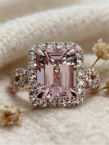 1pc Women's Fashion Geometric Square Ring - Exquisite Accessory - Elegant Engagement Ring - Suitable For Daily Wear And Gift Giving - Rose Gold - View 2