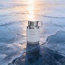 Perfume veraniego para hombre 100ml – Aroma fresco y ligero con toque marino, ideal para días soleados y playa, diseño limpio y resistente en blanco y plata - Corazón del Glaciar - Ver 2