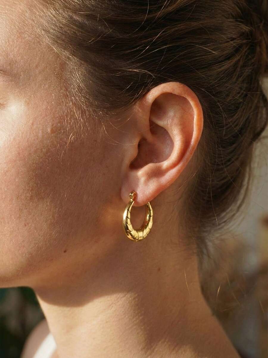 6 Pairs Random Assorted Women Earrings Set, Including Textured Hoop Earrings, Hammered Heart Earrings, Gold Tone Combo Earrings, Vintage Jewelry, Summer Beach Vacation Swimwear Accessories, Attractive Outfits, Wedding Dress Accessories - Versatile Jewelry Suitable For Swimming, Bathing, Workout, Great Gift For Valentine's Day, Birthday, Mother's Day, Easter