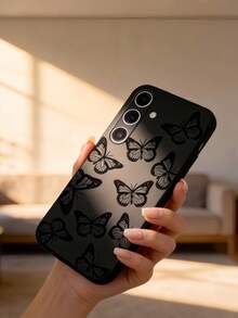 1个黑色蝴蝶直边液态软胶手机壳，兼容三星Galaxy S26 S25 S24 Ultra S24 Plus S24 FE S23 S22 A55 A54 A53 A52 A50 A30 A42 A35 A34 A33 A25 A24 A20 A30 A15 A17、Smart 8/ Hot 40i/ Spark 20/ Spark 20C/ Spark Go 2024/ Moto G84/荣耀X9b X9A X9D X7B X9C X6A 8X X7 X8 X8C X8B Y9S Y9A Y7P Y7P/1+ - 黑色 - 查看 1