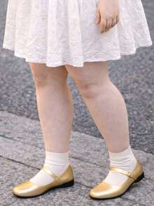 HFSHUNXY Flatjoy 2026 優雅夏季女款金色方頭瑪麗珍平底鞋，通勤百搭，優雅時尚，休閒簡約，適合購物、約會、派對、宴會、情人節，單條扣帶，寬楦頭 - 金色 - 查看 3