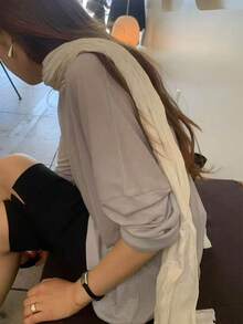 1件女款純色百褶圍巾，輕盈絲感長圍巾，時尚獨特腰部飾品，適合春夏 - 白色 - 查看 4