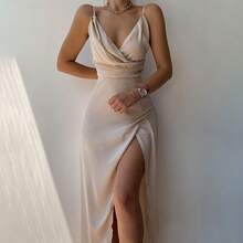 European And American 2026 Summer New Sexy V-Neck Strap Dress With Slit, Fashionable Slim Fit Dress - 綠色 - 查看 6