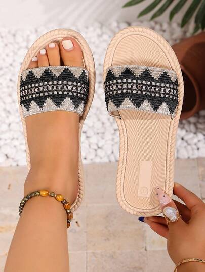 1 Pair Oversized Casual Flat Slide Sandals