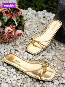 Sandalias planas de punta cuadrada para mujer, de estilo minimalista, con diseño deslizante, tiras cruzadas tipo chanclas, sandalias casuales de playa - Dorado - Ver 8