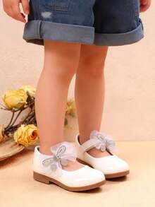 1 Pair New Girls' Solid Color Princess Mesh Rhinestone Butterfly Mary Jane Shoes, Soft Sole Anti-Slip Performance Shoes For Little Girls, Suitable For Performance And Matching With Dresses - White - View 5