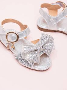 2026新款女童凉鞋，儿童公主鞋，镶钻蝴蝶结，小女孩学生沙滩鞋，夏季 - 銀色 - 查看 5
