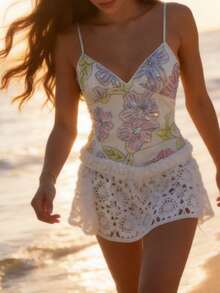 Women's Elegant Floral Sequin Embroidery Cami Tops  Y2k Sleeveless Spaghetti Strap Open Back Aesthetic Crop Tank Tops Sparkly Party Night Out Festival Wear Streetwear Going Out Tops Soft Casual Camisoles Vacation Outfits Women, Summer Outfits For Women, Spring Outfits For Women - 淺藍色 - 查看 2