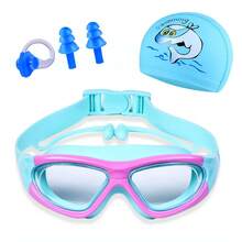 高清儿童泳镜，男女童通用，防雾大镜框，舒适硅胶材质，含泳帽和鼻夹套装 - 彩色 - 查看 2
