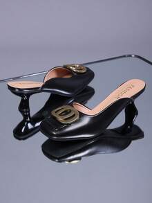 1 Par de Chinelos de Salto Alto Estilo Coreano Plus Size para Adolescentes, Cor Sólida PU Macio + Decoração de Fivela de Disco Redondo Dourado, Bico Quadrado Corte Raso Bico Fechado Salto Fino Design Slip-On Aumentador de Altura, Chinelos de Salto Anabela Elegantes Fofos e Modernos para Trabalho e Casual, Adequados para Uso Diário Casual Férias Escritório Interno, Novo para Primavera e Verão - Preto - Visão 2