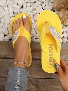 2026 Tongs d'été avec fleurs en strass pour femmes, sandales plateforme confortables, chaussures de plage mode et décontractées - Jaune citron - Voir 1