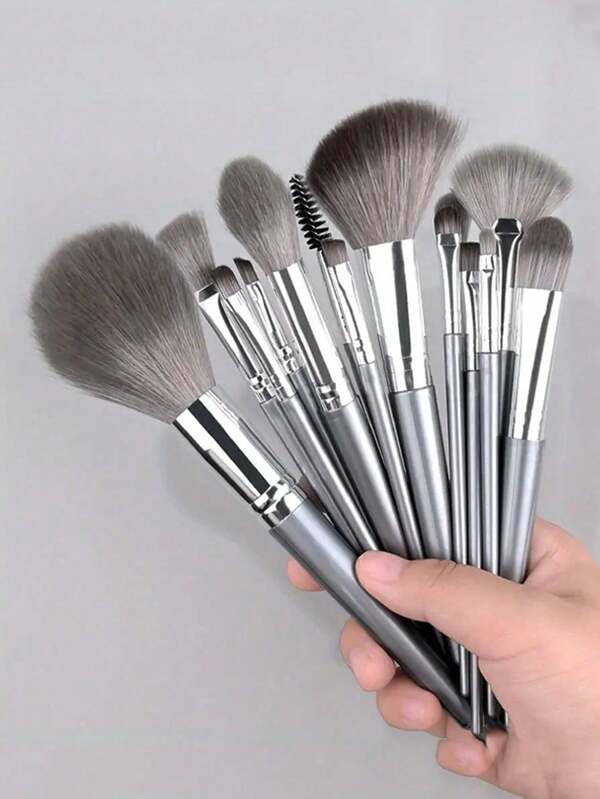 14pcs Makeup Brush Set, Soft & Fluffy, Includes Foundation, Eyeshadow, Blush Brushes, Suitable For Beginners And Professionals. Set Includes Makeup Brushes, Makeup Kit, Complete Makeup Tools, Makeup Brush Set