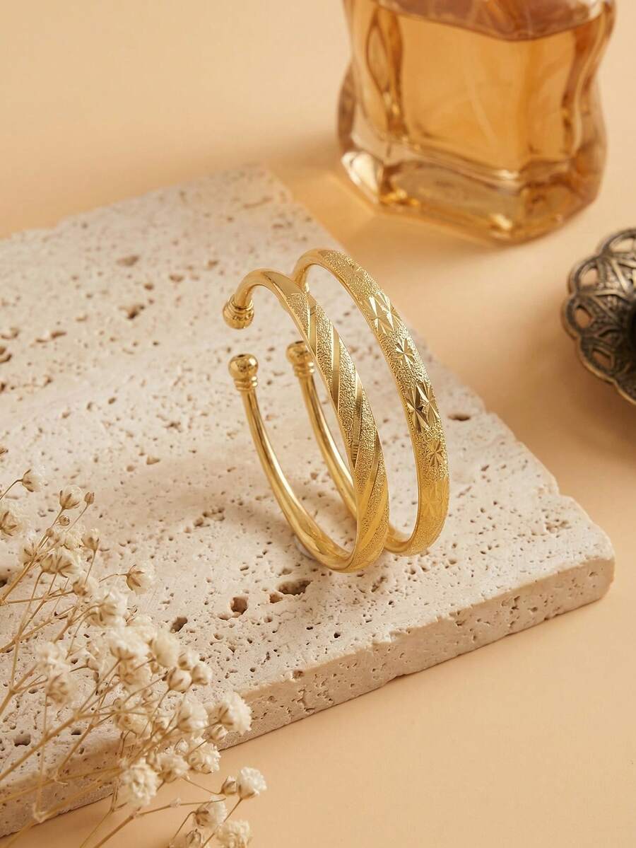 1pc Open Bangle Bracelet With Spiral Pattern & Star Embossed Design, Everyday Wear For Women - Gold - View 1