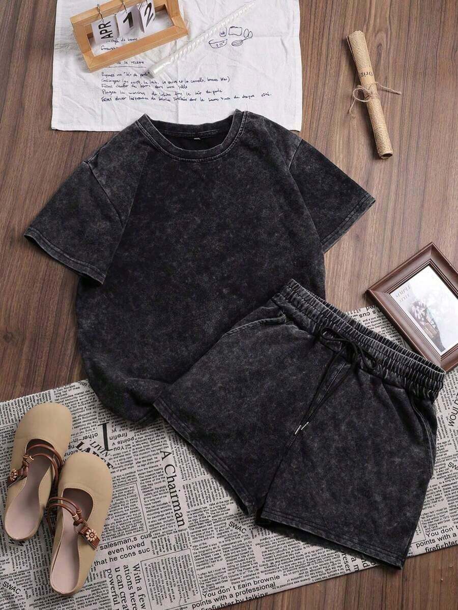 LQTY 100% Cotton Summer Women's Solid Color Street Fashion, Korean Version Comfortable Retro Basic Commuter Versatile Y2K Women's Wear, Suitable For Outdoor Leisure, Regular Niche Punk Style Black Slim Fit Crew Neck Short Sleeve Washed T-Shirt And Shorts 2-Piece Set - 黑色 - 查看 1