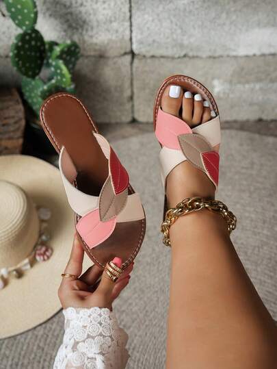 Sandalias planas de moda para mujer, pantuflas de diseño de hoja cruzada de ajuste ancho