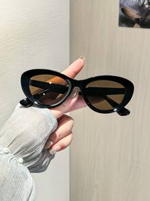 1 PC Women's Vintage Cat Eye Fashion Glasses Solid Color Polycarbonate Frame Tea And Gray Lenses Wear Without Pressure Suitable For Outdoor Commute With Glasses Box - Multicolor - View 1