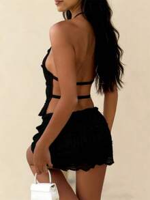 Women Y2k Mini Skirt Sets Backless Tie Up Crop Halter Top And Smocked Lace Mini Skirt 2 Piece Beach Outfit - 黑色 - 查看 2