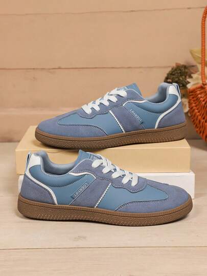 2026新款女士平底休闲系带鞋，大码，适合各种场合，时尚百搭，适合徒步旅行