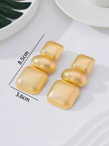 1 Pair Exaggerated Metallic Geometric Connected Earrings - Gold - View 4