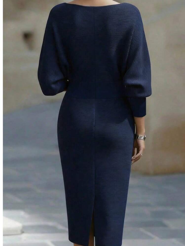 This European And American Style Women's Fashion Elegant Long Sleeve Dress Features A V-Neck, Draped Collar, And Batwing Sleeve Design, With A Cinched Waist Cut, Sexy, Elegant, And Casual, Suitable For Spring And Autumn Wear. - Navy Blue - View 4