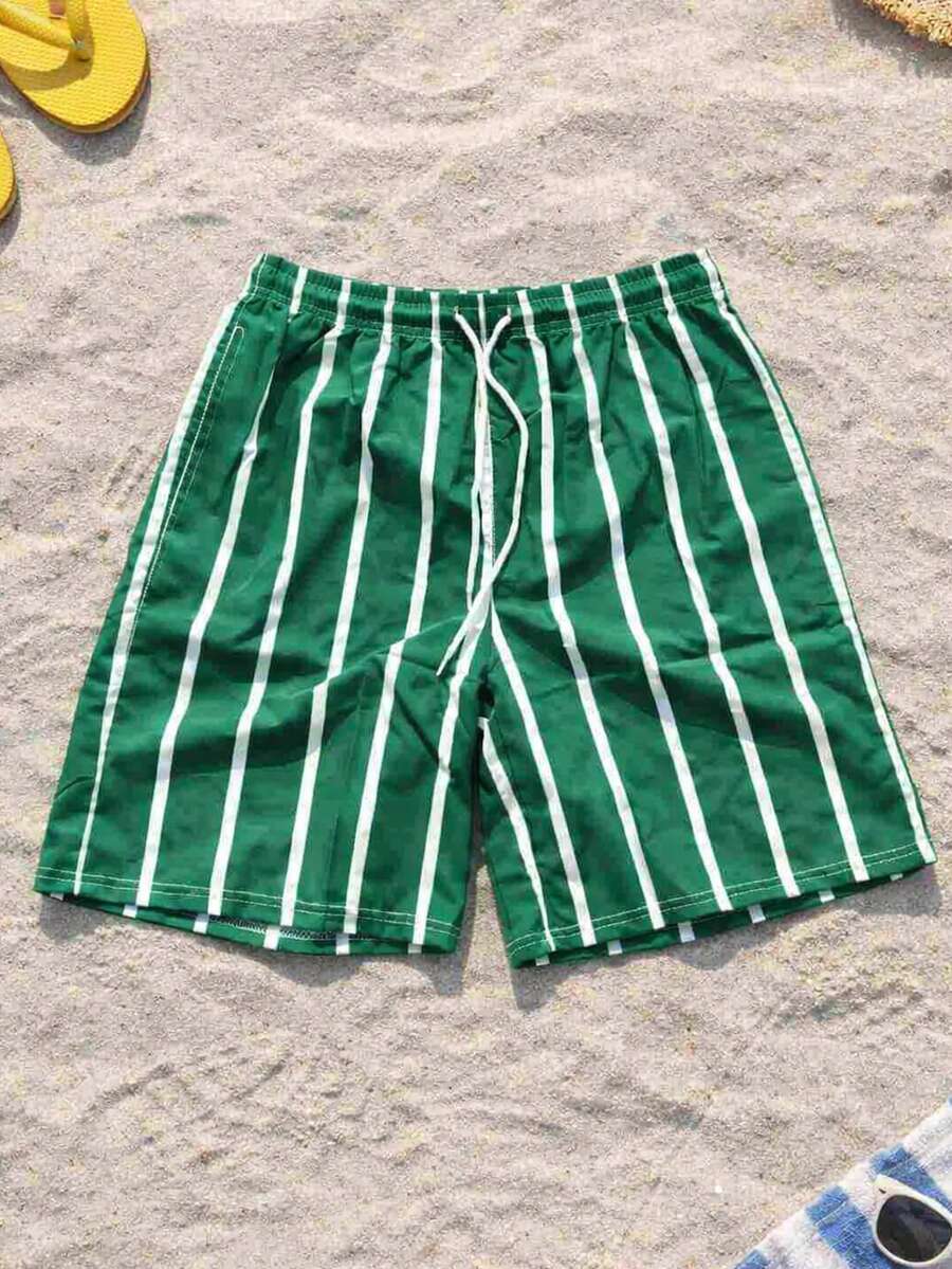 1 chiếc quần short nam kẻ sọc kiểu dáng thường ngày, thích hợp mặc đi biển vào mùa hè. - màu xanh lá - Xem 1