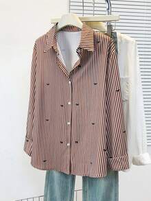 女士领结条纹印花长袖衬衫，纽扣前襟，衬衫领，休闲上衣，适合春、秋、冬季穿着。 - 咖啡棕 - 查看 4