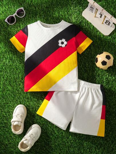 Bộ 2 món đồ thể thao ngoài trời thường ngày cho bé trai, thoải mái và thời trang, món quà lý tưởng, dễ thương, cá tính với họa tiết hoạt hình bóng đá World Cup màu đen đỏ vàng phối hợp, thích hợp cho trang phục thể thao mùa hè.