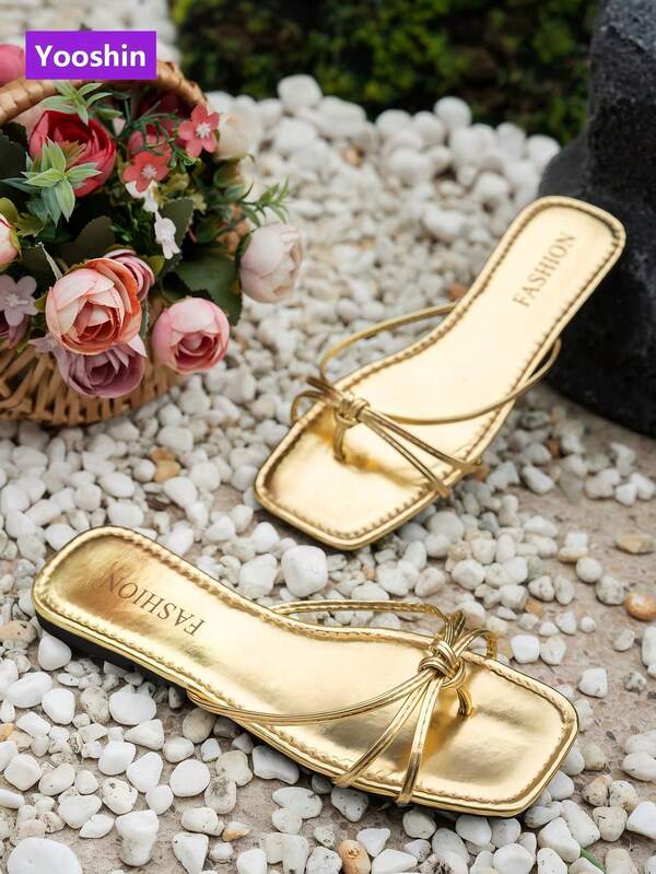 Women's Flat Square Toe Sandals, Minimalist Fashion, Slip-On Design, Criss-Cross Strap Thong Flip Flops, Casual Beach Slippers