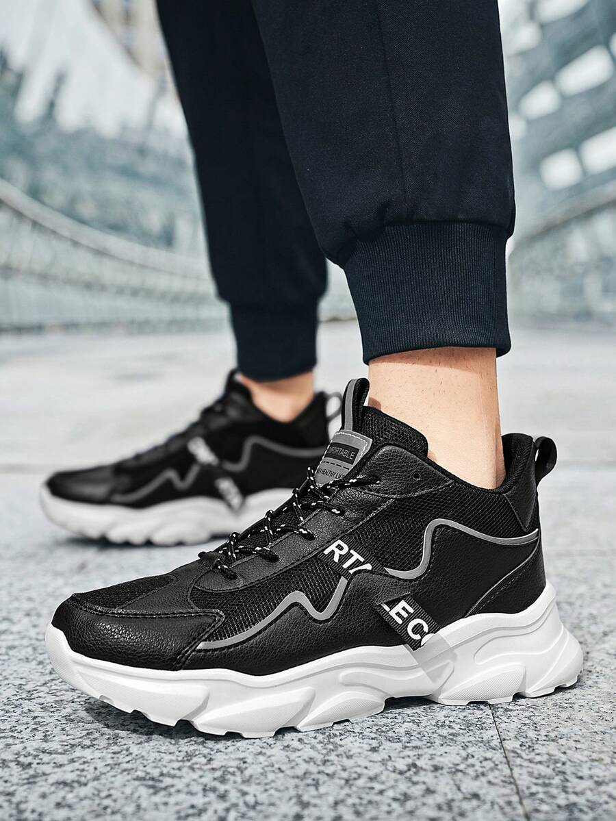 Men's Black And White Sneakers With Chunky EVA Sole Wave Design Side Logo Stylish Athletic Shoes For Modern Urban Look Streetwear Fashion Casual Wear - Đen và trắng - Xem 1