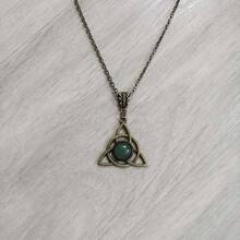 1pc Triquetra Celtic Knot Necklace With Green Natural Stone, Vintage Bronze Trinity Knot Pendant, Wiccan Pagan Jewelry Ideal For Spiritual Meditation, Daily Casual Wear, Festival Outfits & Boho Style Matching - AQ-2004 - 查看 3