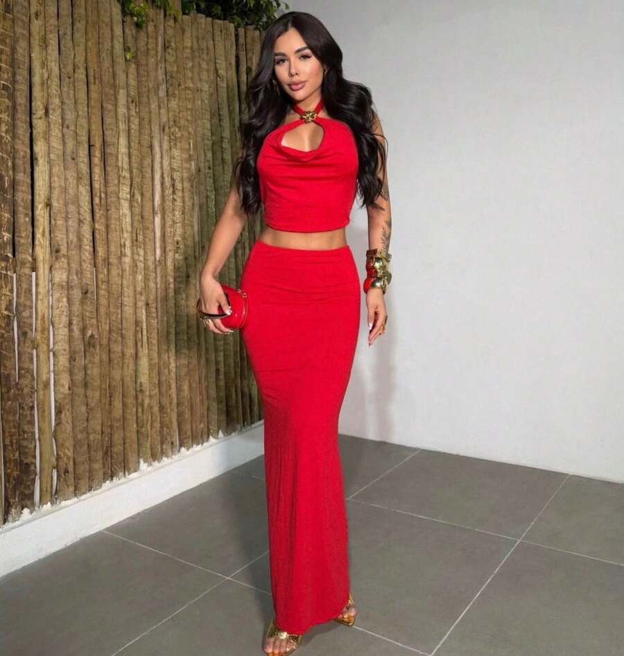 Women's Two-Piece Set: Long Skirt And Cropped Top With Metallic Detail - Luxury Women's Set - Two-Piece Set - Long Skirt Set - Cropped Top Set - Red Set - Black Set - White Set - Yellow Set - Elegant Set - Party Set - Night Set - Casual Set - Sophisticated Set - Sexy Set - Modern Set - Fitted Set - Shaping Set - High Waist Set - Cowl Neck Set - Halter Neck Set - Set With Metal Detail - Set With Ring Detail - Premium Knit Set - Set With Elastane - Comfortable Set - Perfect Fit Set - Versatile Set - Timeless Set - Urban Set - Clubbing Set - Event Set - Dinner Set - Social Set - Stylish Set - Summer Set - Vibrant Colors Set - Minimalist Set - Luxury Set - Glamour Set - High Quality Set - Durable Set - Soft Set - Breathable Set - No Transparency Set - Ready To Ship Set - New Arrival Set - Exclusive Set - Slim Fit Set - Midi/Long Set - Đỏ - Xem 1