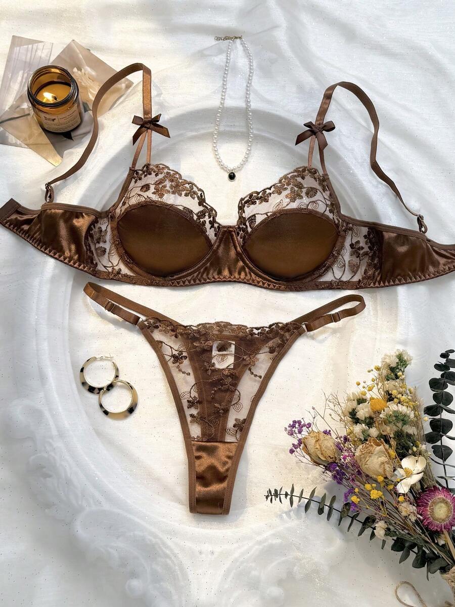 女士两件套棕色花卉刺绣缎面薄纱钢圈文胸和丁字裤内衣套装 - 咖啡棕 - 查看 1