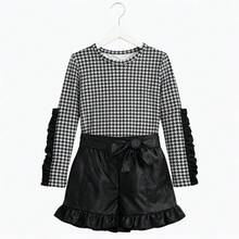 Conjunto Infantil Menina Estiloso Shorts Cirrê e Blusa Xadrez Infantil | 4 a 12 Anos - Xadrez Preto e Branco - Visão 6