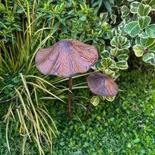 2/3pcs Vintage Rustic Metal Mushroom Garden Decor Set, 40.01cm And 29.01cm Outdoor Rust-Colored Mushroom Signs, Suitable For Cottage Style Yard And Lawn Decor - Perfect Gift For Family, Friends Or Colleagues - One Big and One Small - View 6