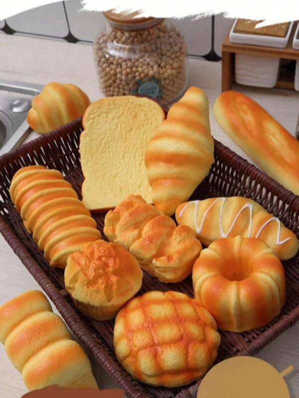 1pc/3pcs/5pcs Realistic Bread Shaped Stress Relief Toy, Ideal For Display, Baking Enthusiasts And Stress Relief Lovers! Realistic Bread Decor, Can Be Used As Kitchen And Food Photography Props! Funny Bread Shaped Stress Ball