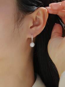 Bông tai Moissanite bạc 925, bông tai đinh tán không gây dị ứng, thiết kế sang trọng độc đáo, chống oxy hóa, đa năng, quà tặng Ngày Valentine, Ngày của Mẹ, đám cưới, lễ đính hôn, sinh nhật, hộp quà kèm chứng nhận. - Bạc - Xem 5