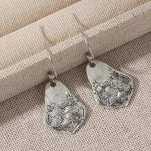 1 Pair Vintage Floral Engraved Asymmetrical Geometric Shape Pendant Earrings, Handmade Jewelry Designed For Women, Suitable For Daily Wear And Vacation, An Excellent Gift Choice For Her - Antique Silver - View 8