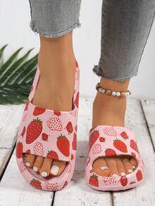 New Women's Home Slippers Featuring A Cute Strawberry Print. Made From Soft EVA Material, The Soles Are Slip-Resistant, And They Provide A Silent Feel, Making Them Perfect For Indoor Home Use And Casual Daily Wear. - Hồng - Xem 5